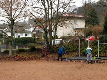 GusbachBoules machen den Platz winterfest