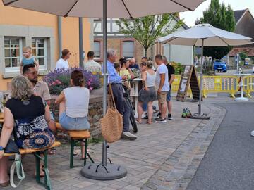 Babbeltreff beim Wein 2026